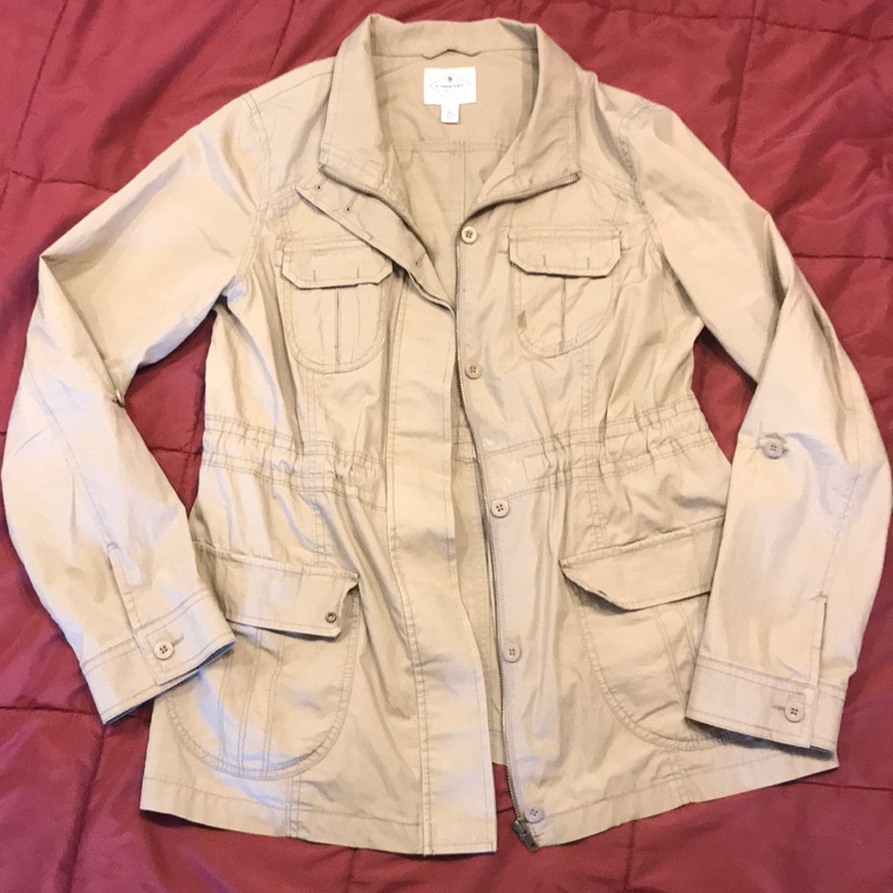 St. John’s Bay cargo jacket. Great used condition.